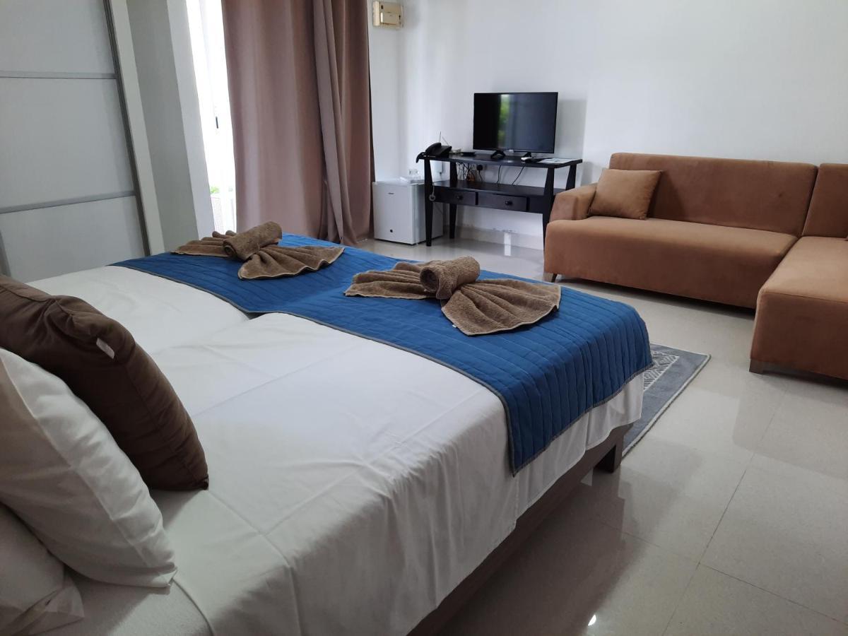 Hotel Plein Soleil 大安塞 外观 照片