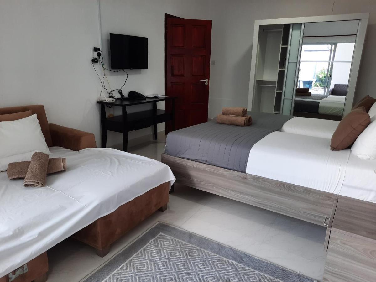 Hotel Plein Soleil 大安塞 外观 照片