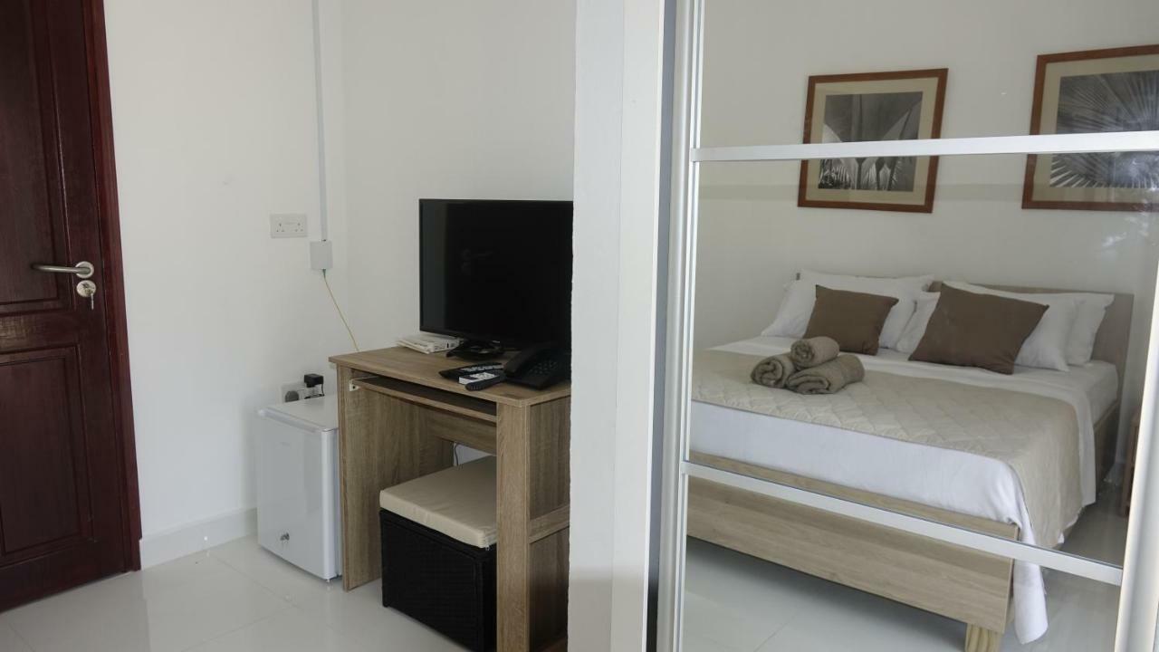 Hotel Plein Soleil 大安塞 外观 照片